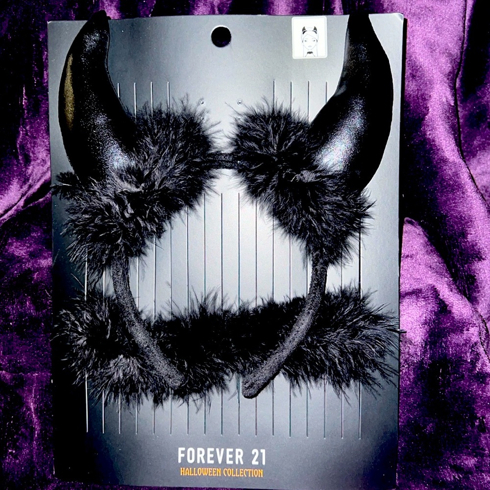 FAUX FUR HORNS HEADBAND and FAUX FUR CHOKER